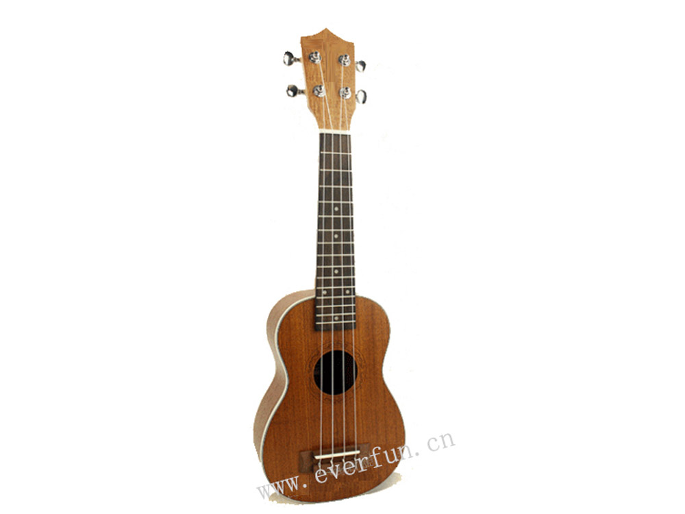 XU21-22 Standard 21'' Soprano Ukulele